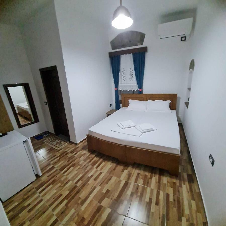 Garden Guest House Пермет Екстер'єр фото
