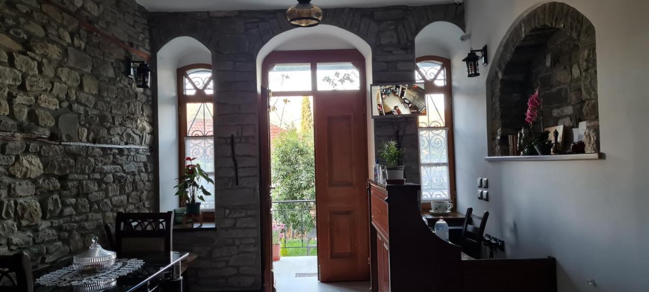 Garden Guest House Пермет Екстер'єр фото