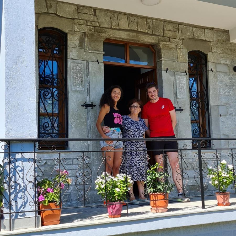 Garden Guest House Пермет Екстер'єр фото